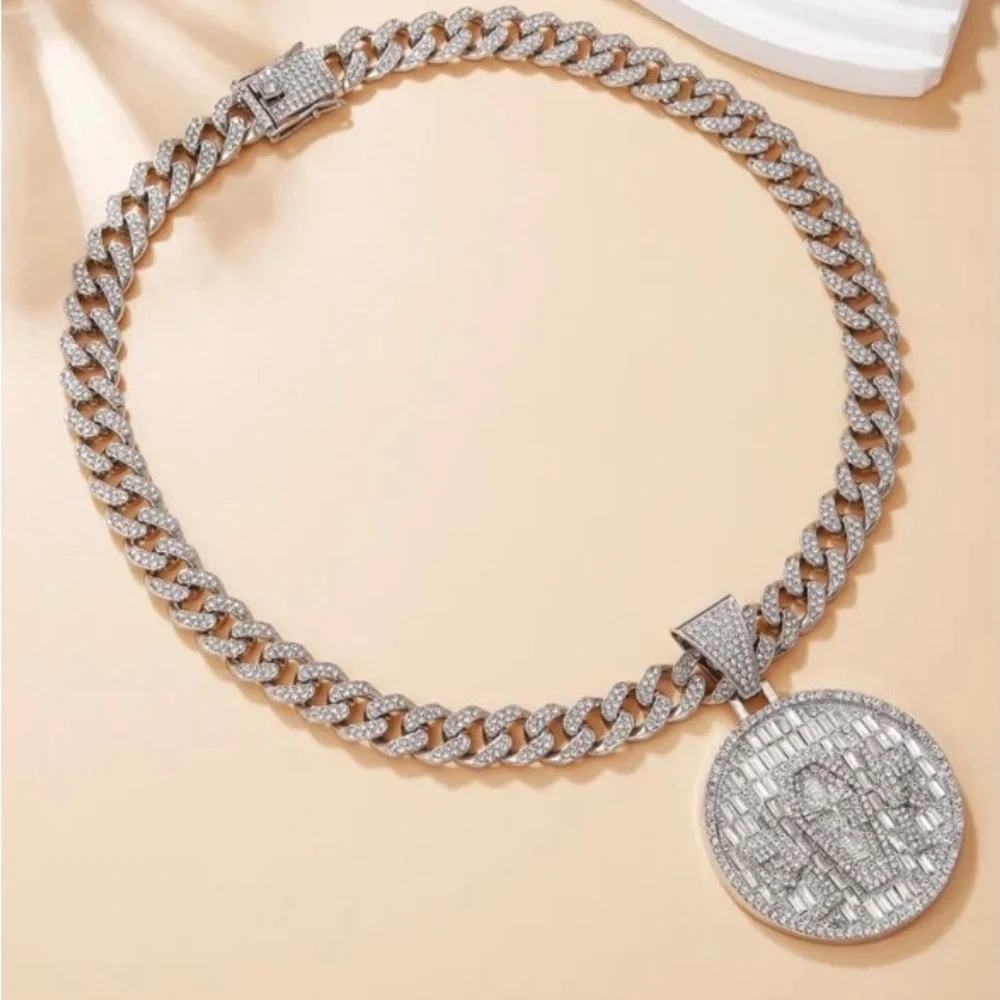 Men Round Charm Necklace - Picture 2 of 3